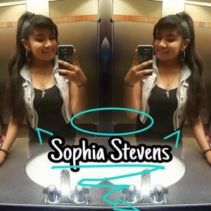Meet your Posher, Sophia